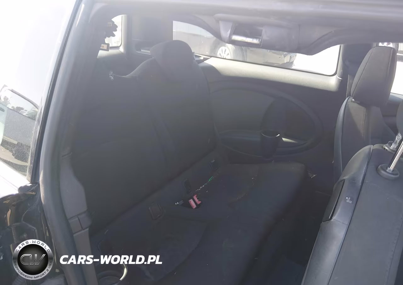 2009 Mini Cooper Clubman VIN:WMWML335X9TP98842 - 8