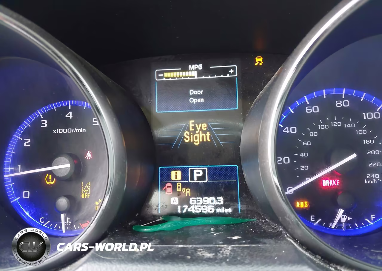 2019 Subaru Outback 2.5I Premium VIN:4S4BSAHCXK3205927 - 15
