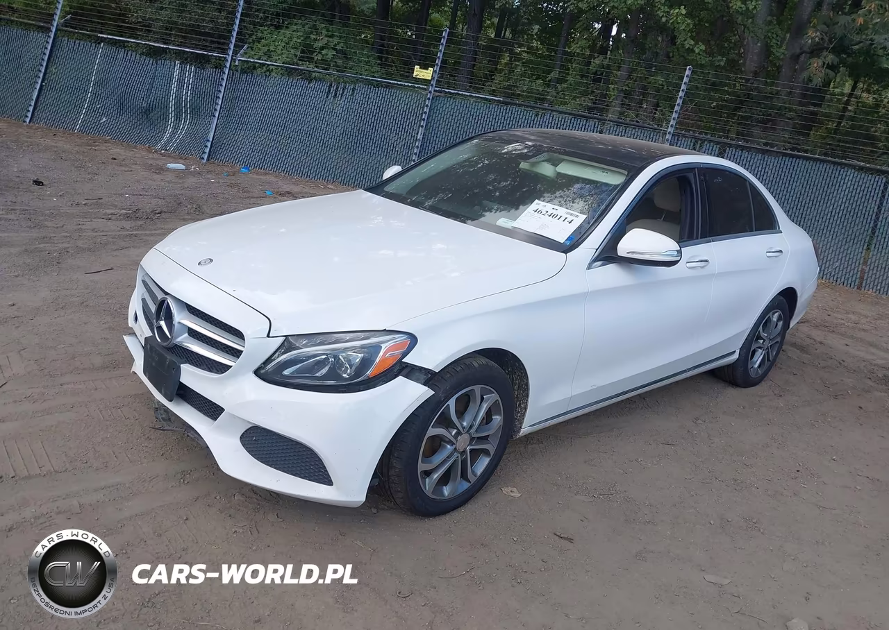 2015 Mercedes-Benz C 300 4Matic-Luxury 4Matic-Sport 4Matic VIN:55SWF4KB1FU021561 - 2