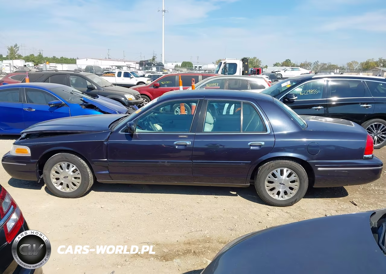 2003 Ford Crown Victoria Lx VIN:2FAFP74W83X164489 - 14