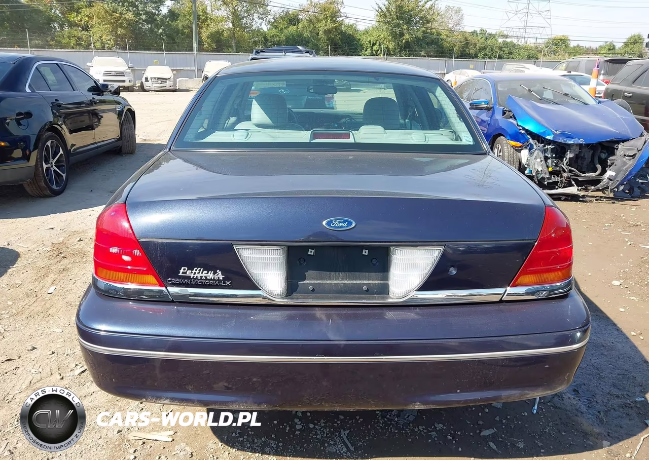 2003 Ford Crown Victoria Lx VIN:2FAFP74W83X164489 - 16