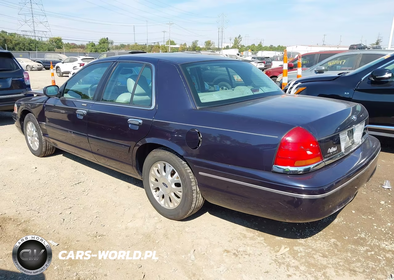 2003 Ford Crown Victoria Lx VIN:2FAFP74W83X164489 - 3