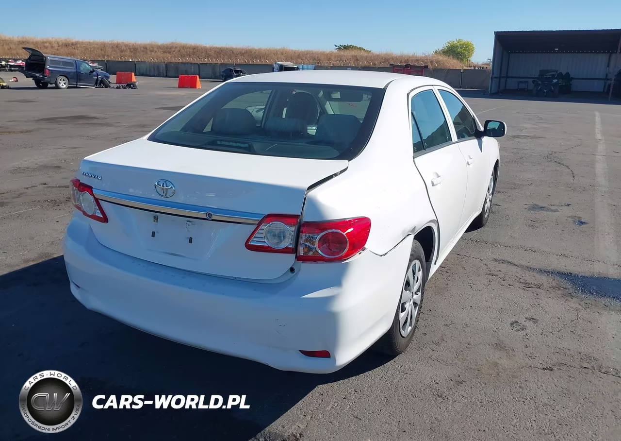 2013 Toyota Corolla L VIN:2T1BU4EE8DC994028 - 4