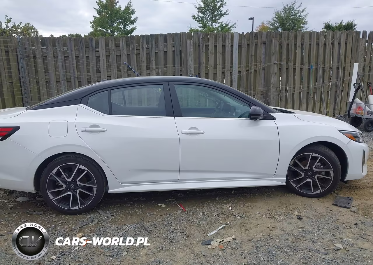2025 Nissan Sentra Sr VIN:3N1AB8DV5SY207921 - 13