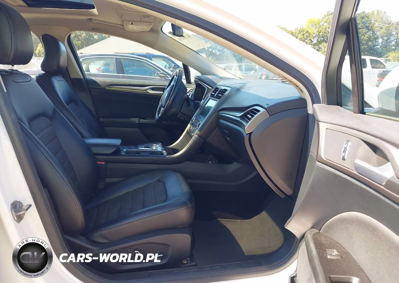 2017 Ford Fusion Se VIN:3FA6P0H79HR227373 - 5
