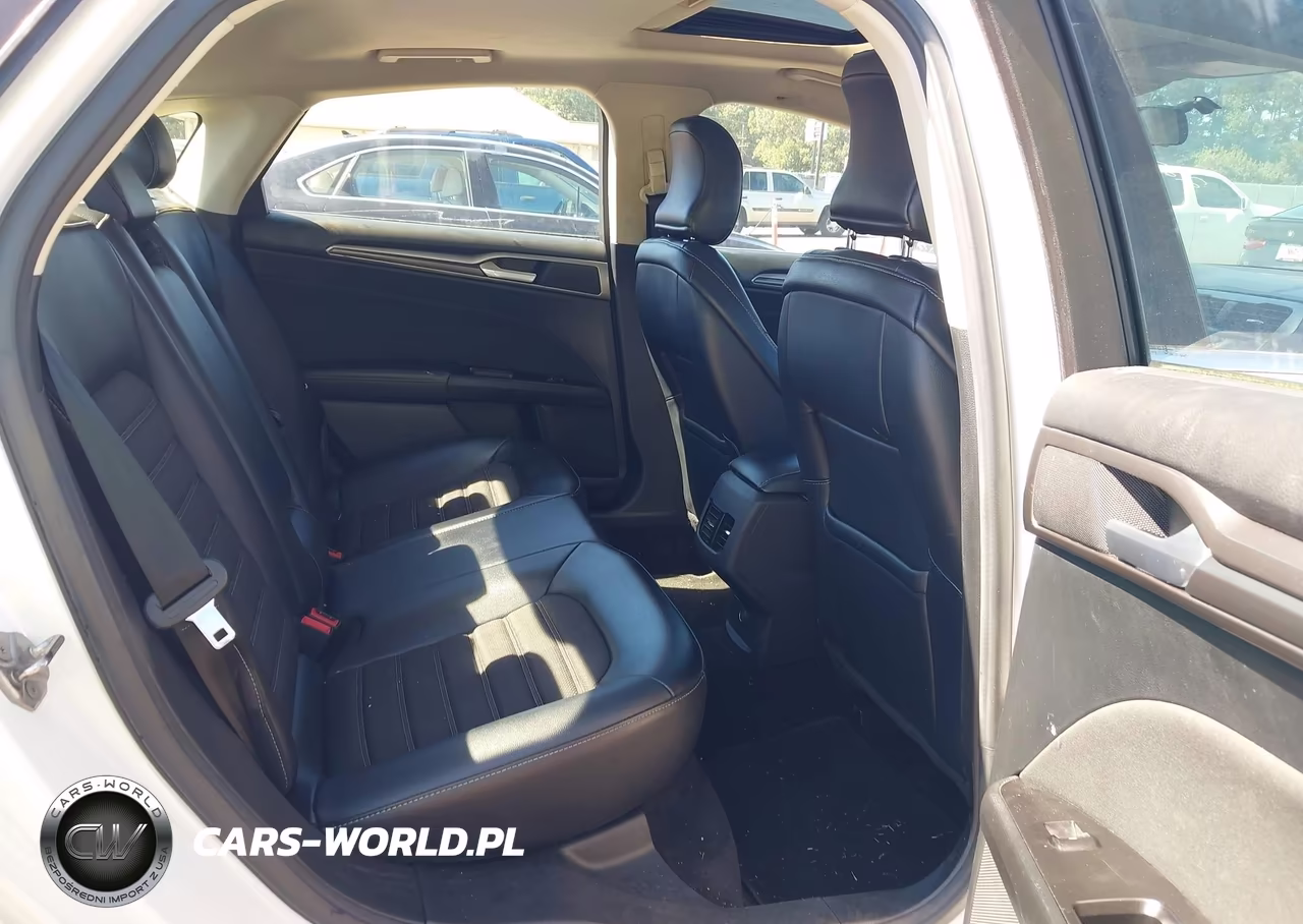 2017 Ford Fusion Se VIN:3FA6P0H79HR227373 - 8
