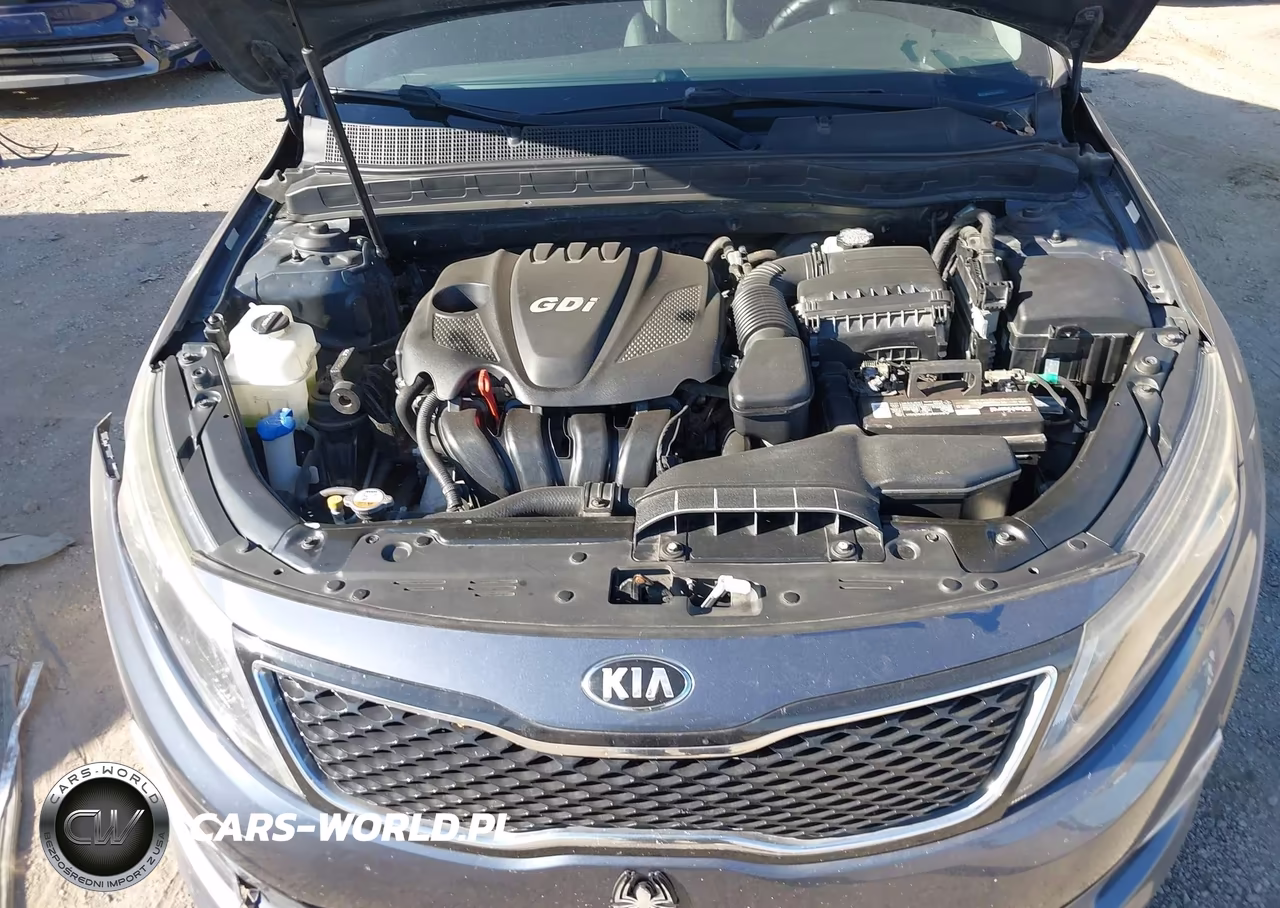 2015 Kia Optima Lx VIN:5XXGM4A74FG481710 - 10
