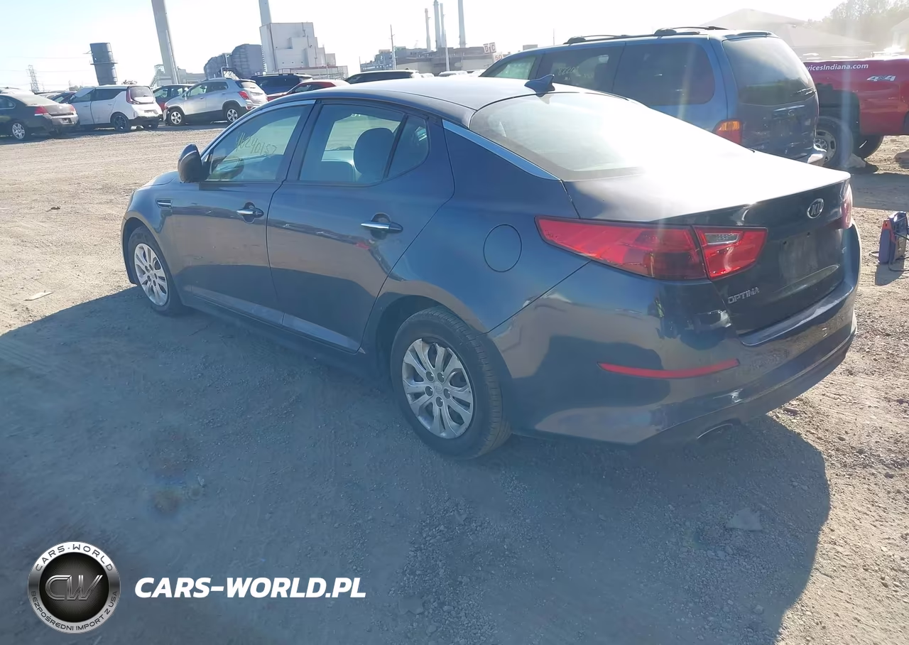 2015 Kia Optima Lx VIN:5XXGM4A74FG481710 - 3