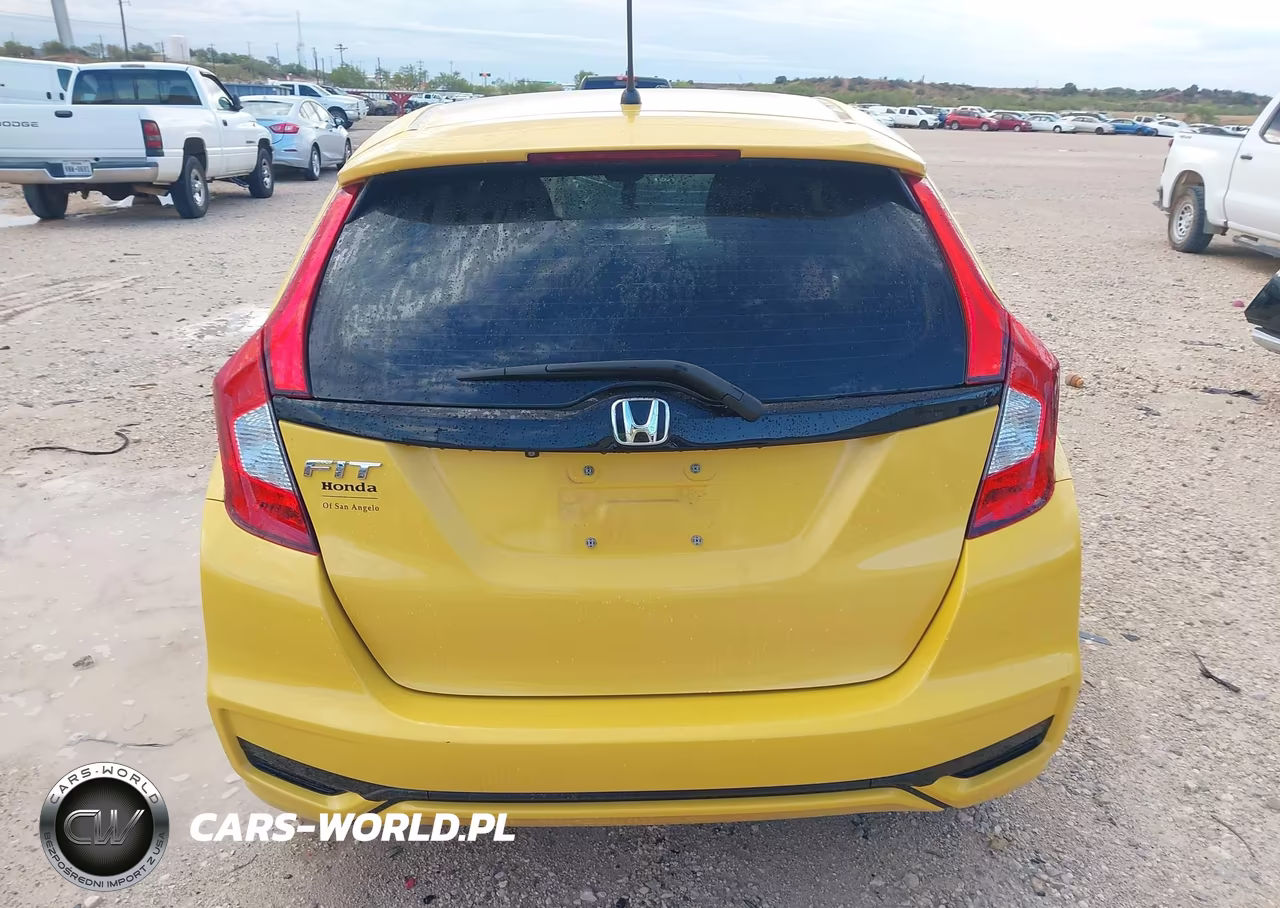 2018 Honda Fit Lx VIN:3HGGK5H47JM730551 - 16