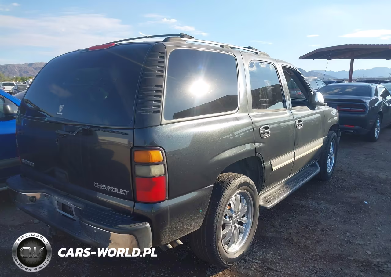 2004 Chevrolet Tahoe Ls VIN:1GNEC13ZX4R230554 - 4