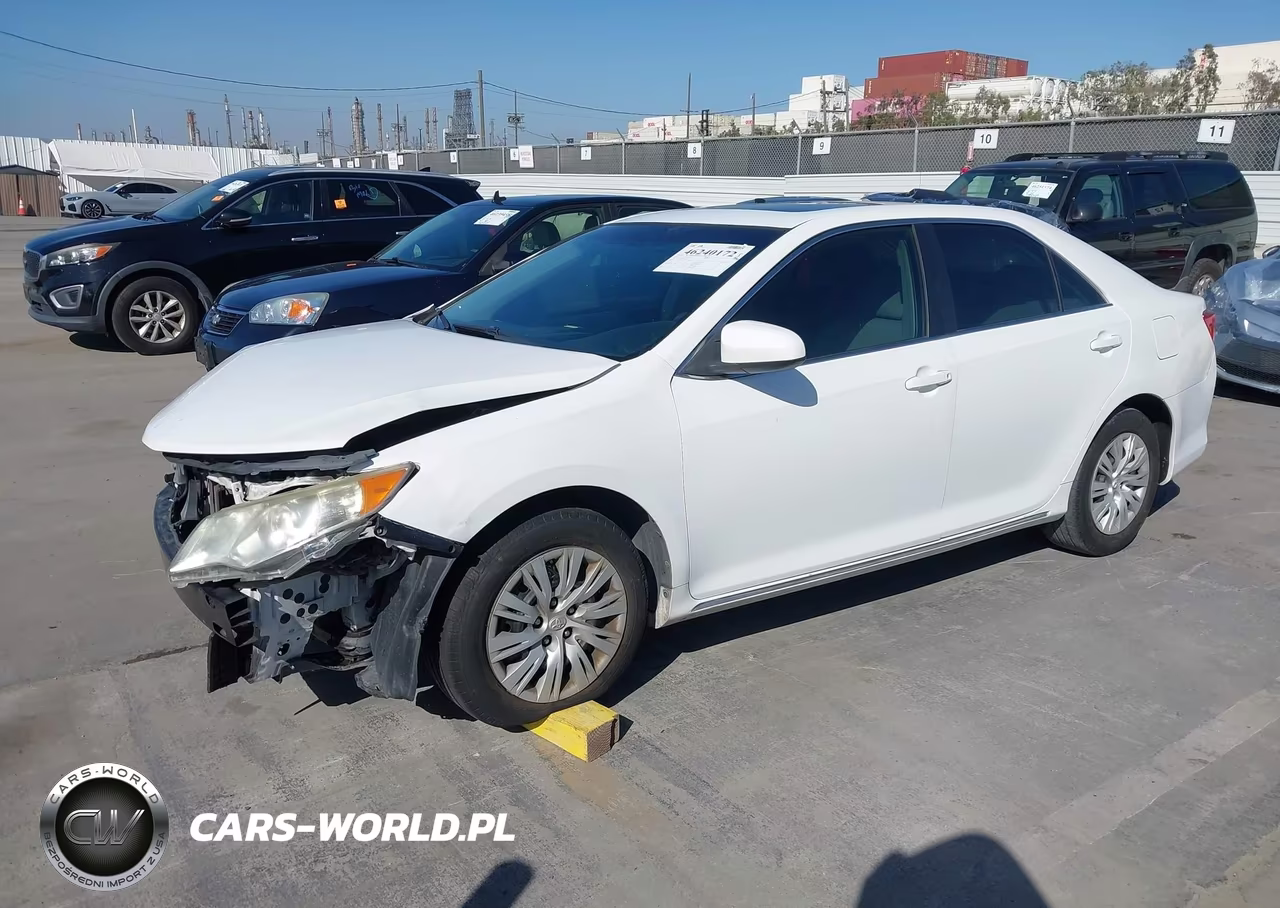 2014 Toyota Camry Le VIN:4T1BF1FK9EU735352 - 2