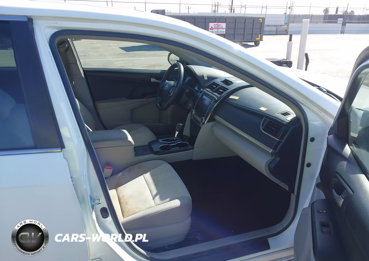 2014 Toyota Camry Le VIN:4T1BF1FK9EU735352 - 5