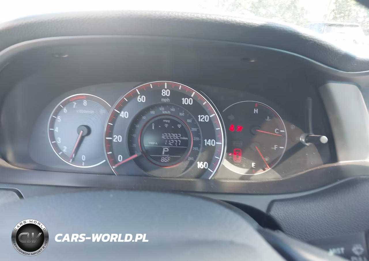 2017 Honda Accord Sport VIN:1HGCR2F58HA121674 - 7