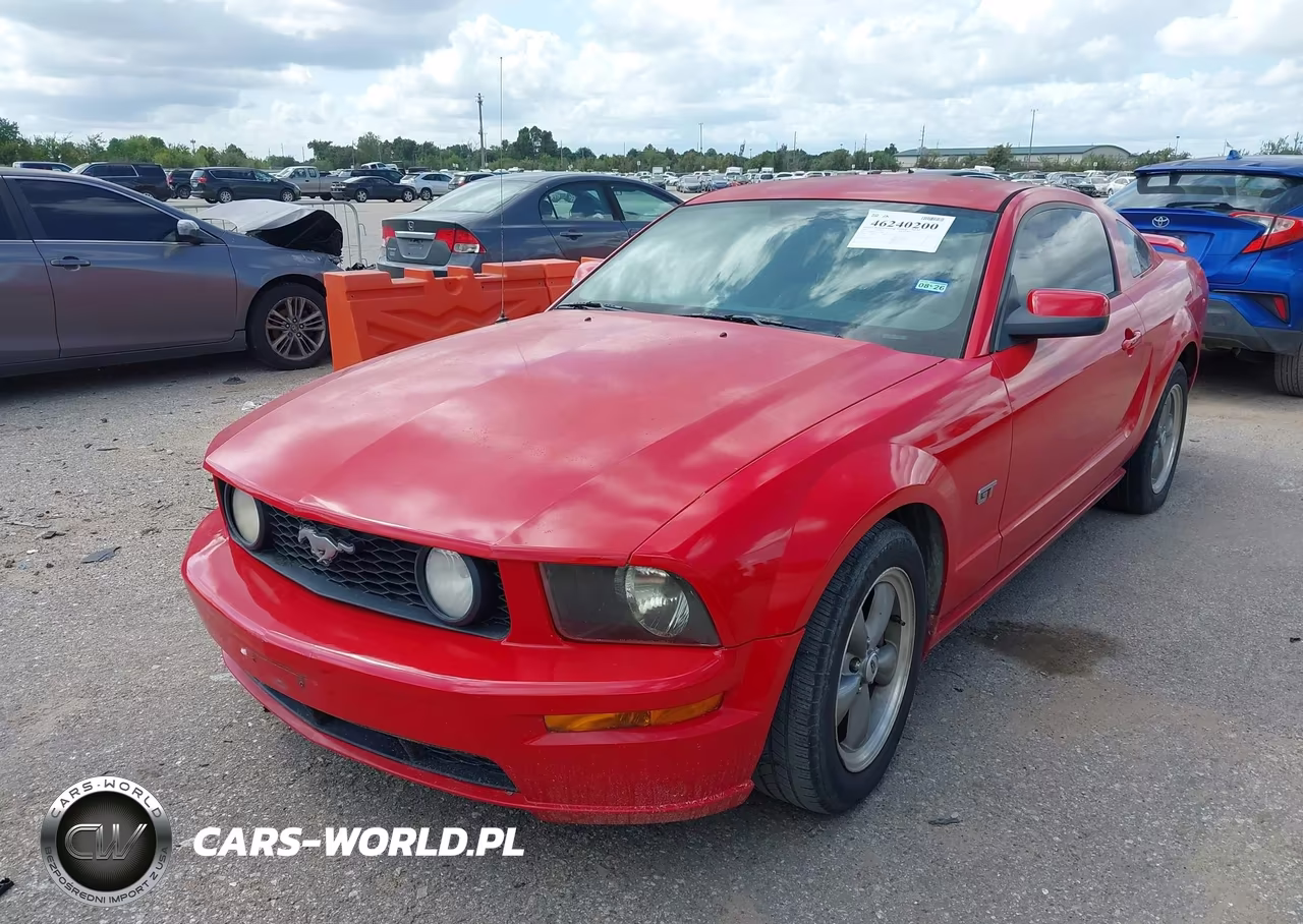 2005 Ford Mustang Gt Deluxe-Gt Premium VIN:1ZVFT82HX55177083 - 2