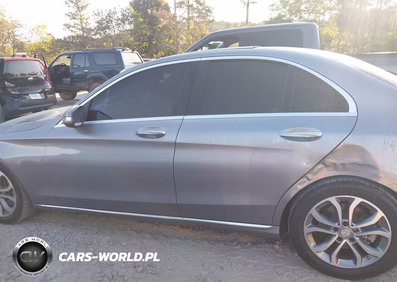 2015 Mercedes-Benz C-Class C 300 VIN:55SWF4JB5FU076287 - 14