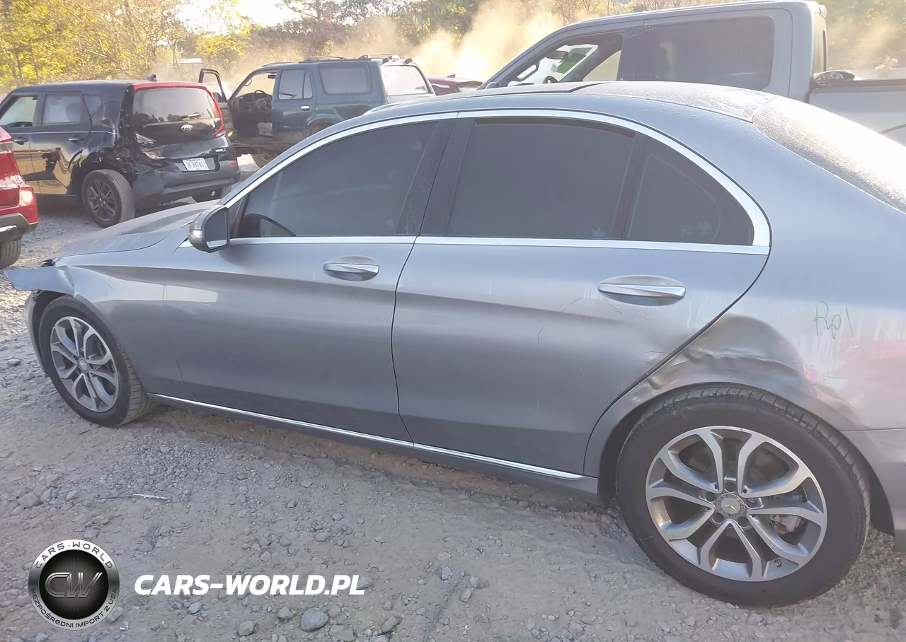 2015 Mercedes-Benz C-Class C 300 VIN:55SWF4JB5FU076287 - 6