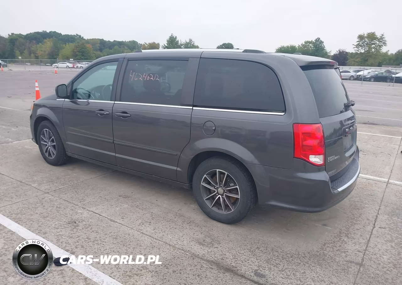 2017 Dodge Grand Caravan Sxt VIN:2C4RDGCG5HR574494 - 3