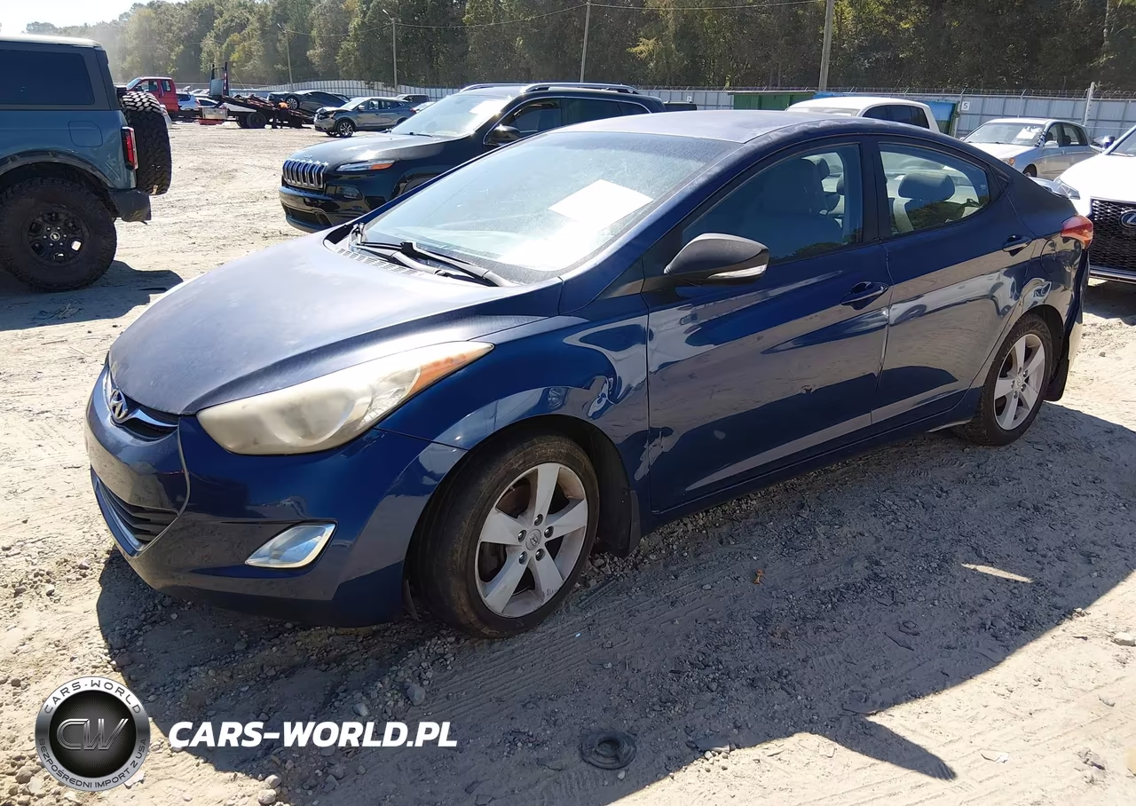 HYUNDAI ELANTRA GL VIN:KMHDH4AE1DU671540 - 2