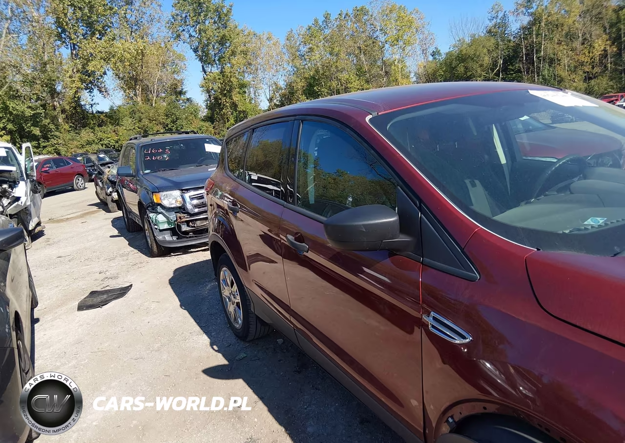 2014 Ford Escape S VIN:1FMCU0F74EUA12704 - 13