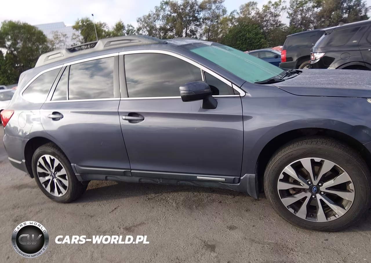 2016 Subaru Outback 3.6R Limited VIN:4S4BSENC9G3314947 - 13