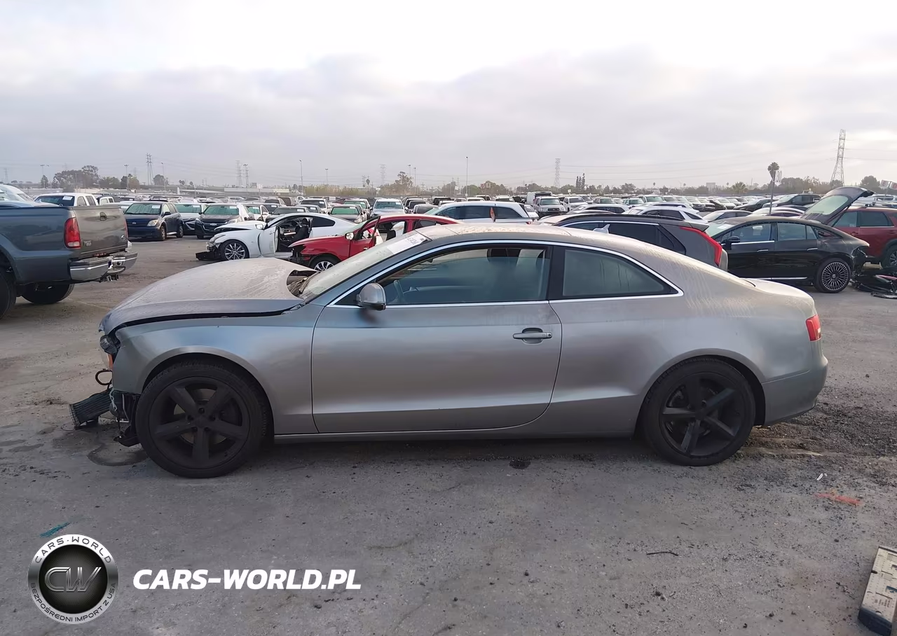 2010 Audi A5 2.0T Premium VIN:WAULFAFR8AA045770 - 15