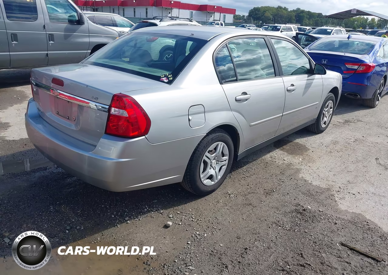 2008 Chevrolet Malibu Classic Ls VIN:1G1ZS58F68F142281 - 4