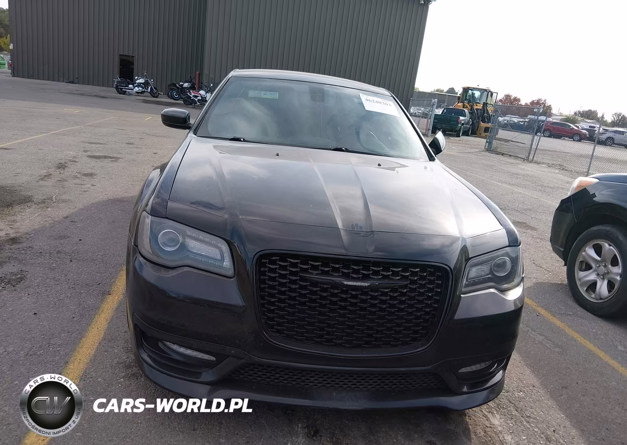2017 Chrysler 300 300S VIN:2C3CCABG6HH593878 - 11