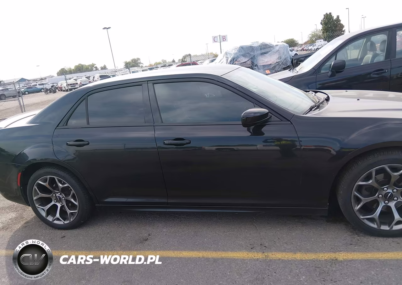 2017 Chrysler 300 300S VIN:2C3CCABG6HH593878 - 12