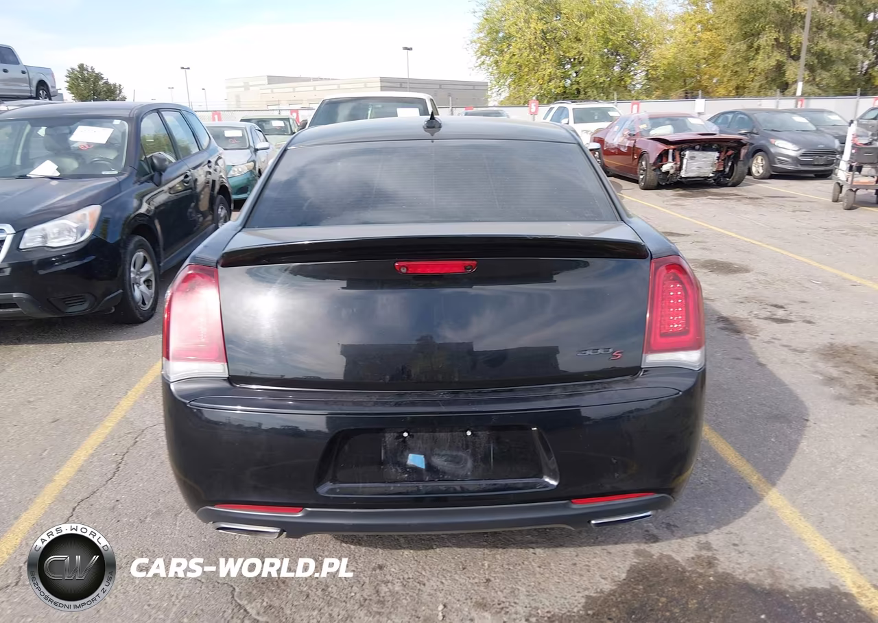 2017 Chrysler 300 300S VIN:2C3CCABG6HH593878 - 15