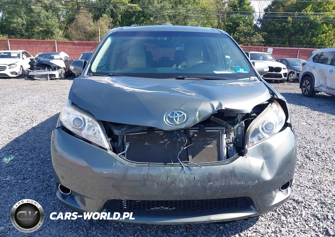 2014 Toyota Sienna Limited 7 Passenger VIN:5TDDK3DC0ES075495 - 12