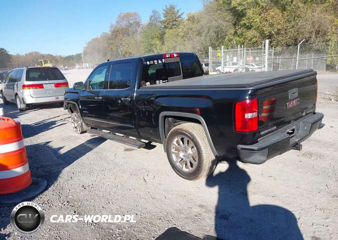 2015 GMC Sierra 1500 Denali VIN:3GTU2WEC2FG155557 - 3