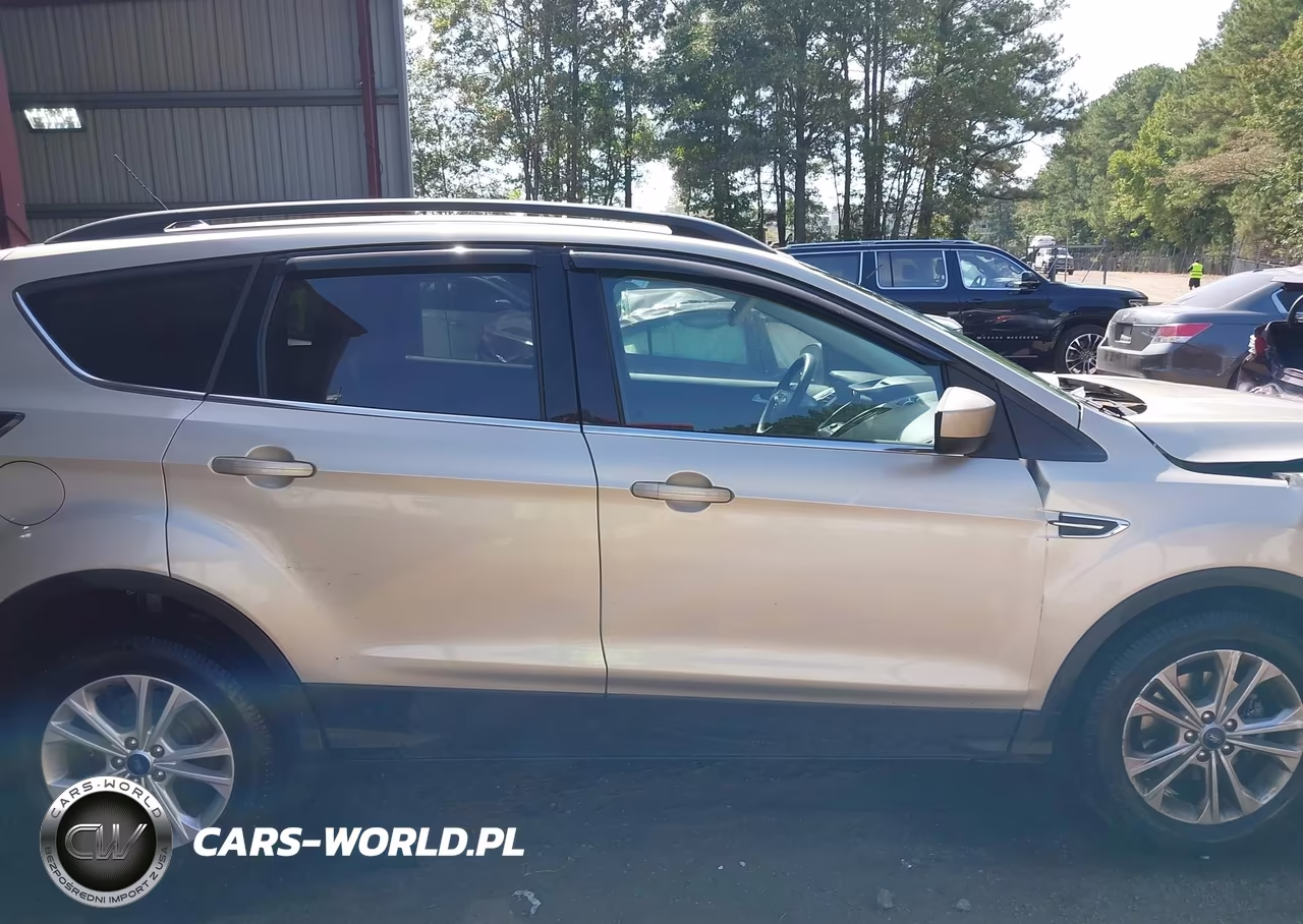 2018 Ford Escape Se VIN:1FMCU0GD6JUD47705 - 13