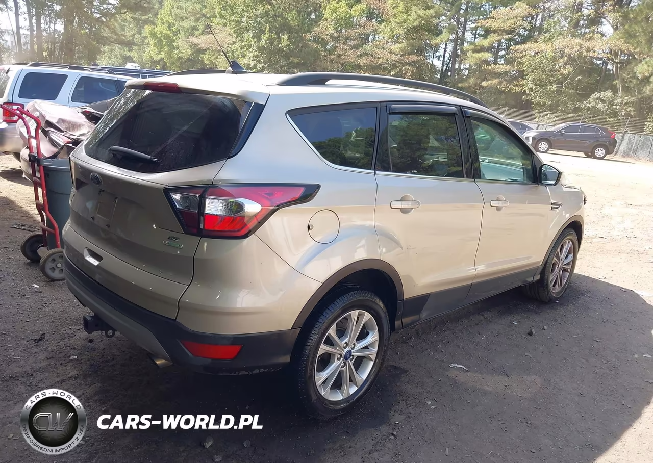 2018 Ford Escape Se VIN:1FMCU0GD6JUD47705 - 4