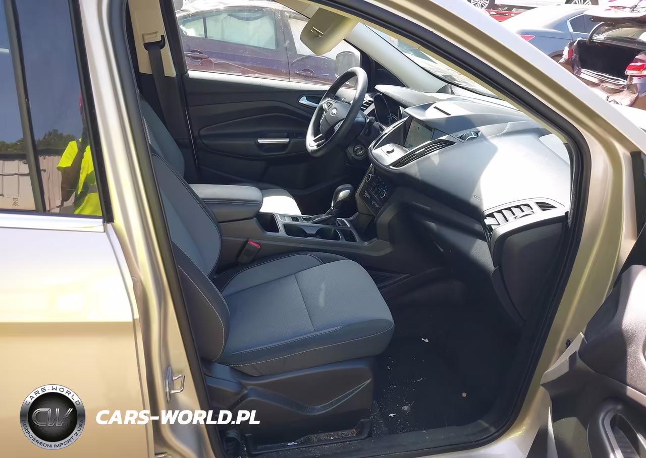 2018 Ford Escape Se VIN:1FMCU0GD6JUD47705 - 5