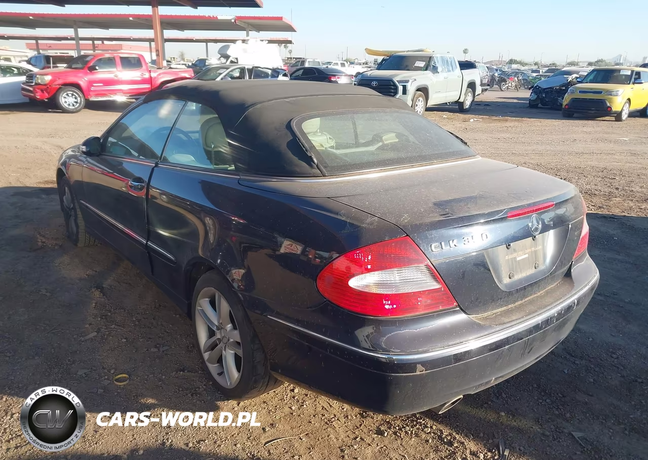 2007 Mercedes-Benz Clk 350 VIN:WDBTK56G67F216207 - 3