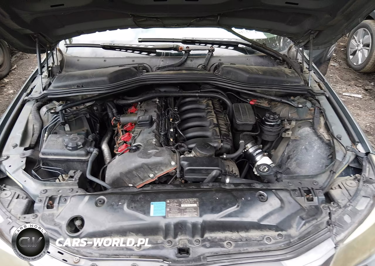 2007 BMW 530I VIN:WBANE73547CM58024 - 10