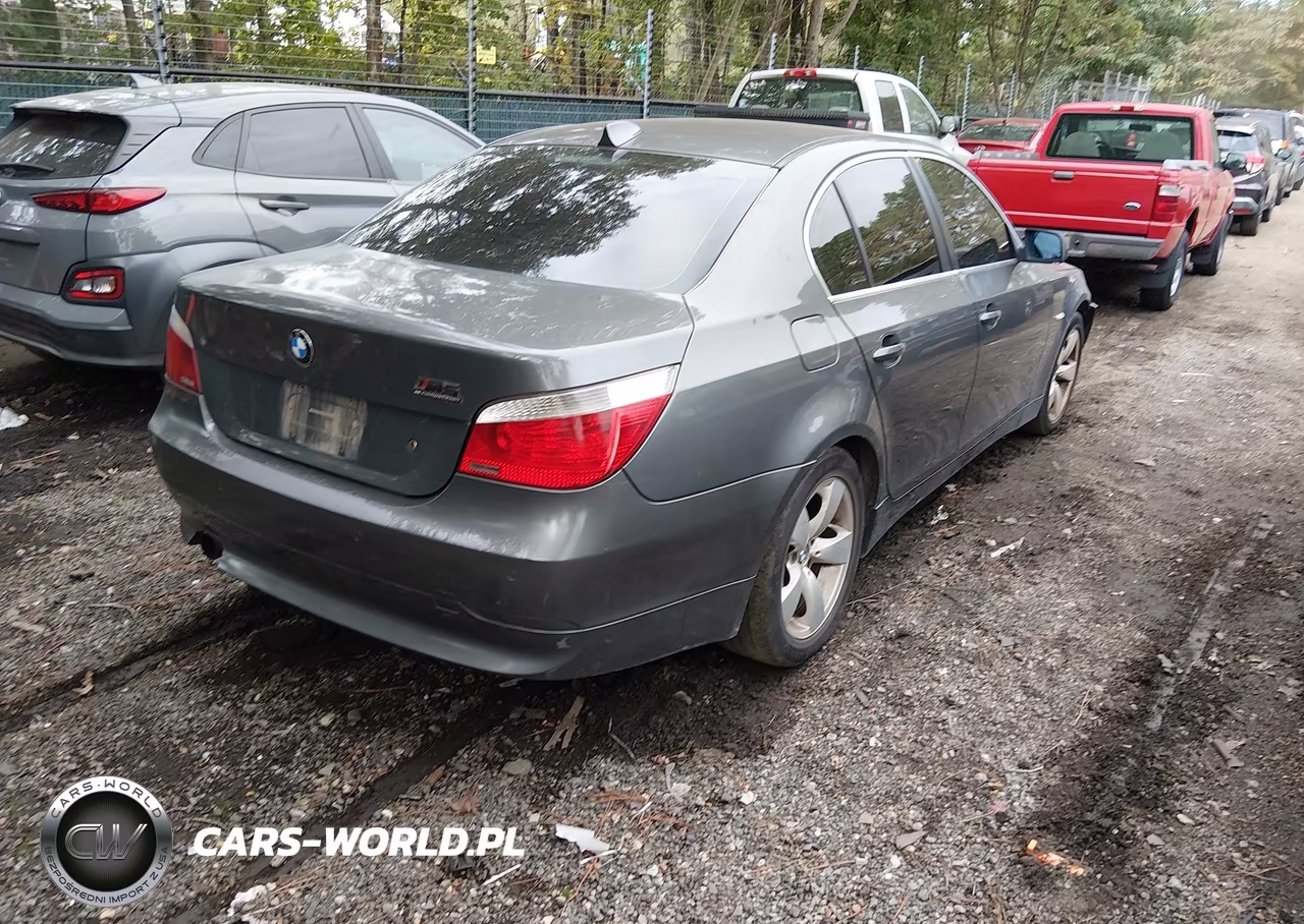 2007 BMW 530I VIN:WBANE73547CM58024 - 4