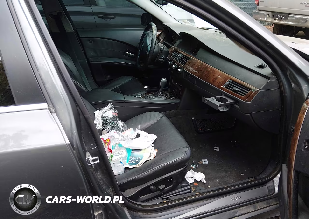 2007 BMW 530I VIN:WBANE73547CM58024 - 5