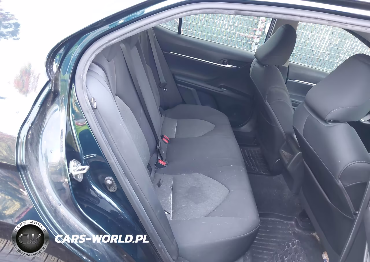 2020 Toyota Camry Le VIN:4T1L11AK5LU340902 - 8