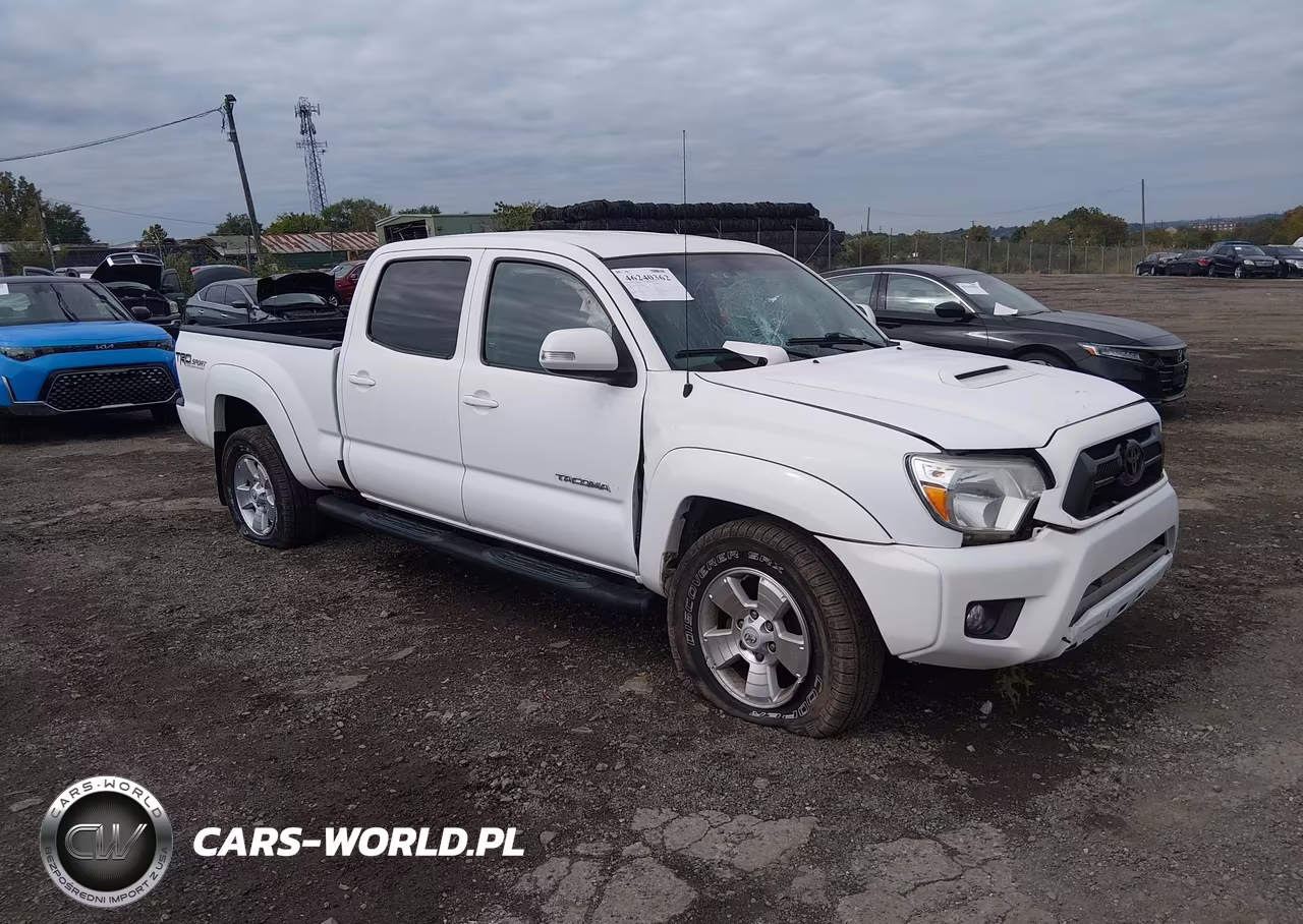 2015 Toyota Tacoma Base V6 – zdjęcie 1 z 16
