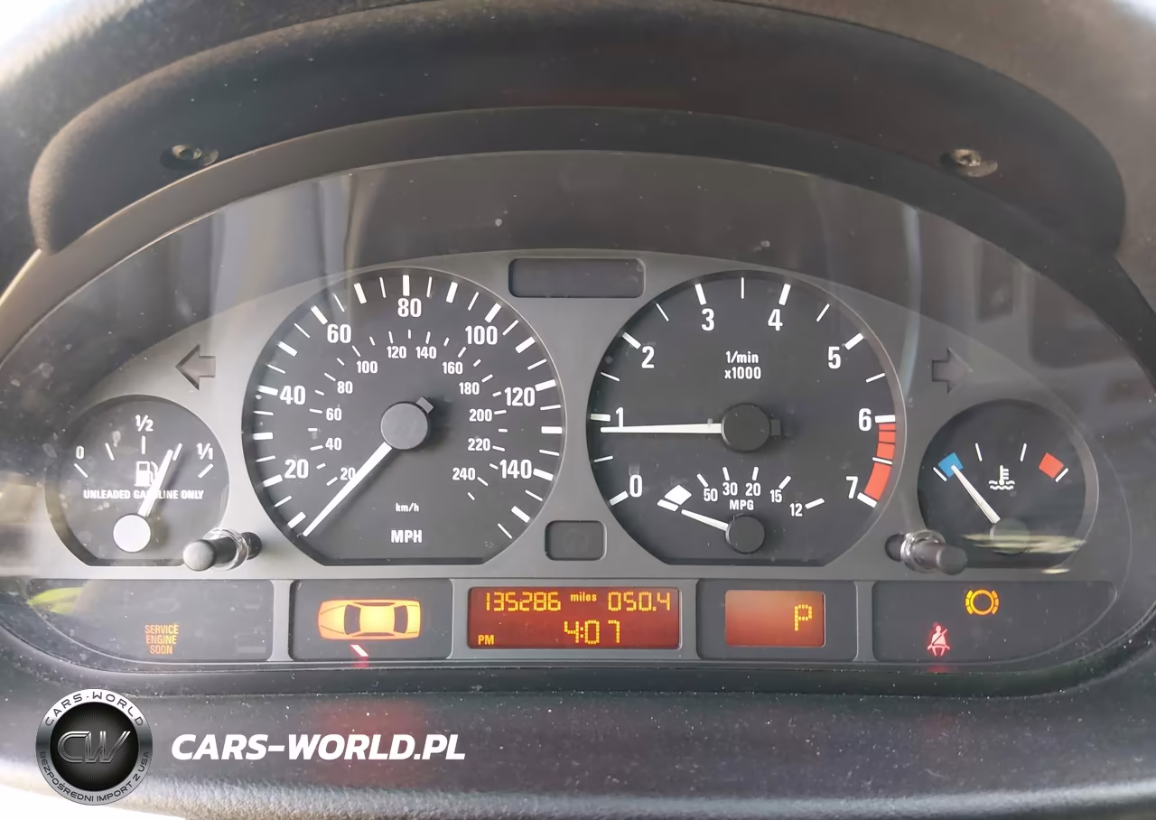 2002 BMW 325I VIN:WBAEV33402KL65256 - 7