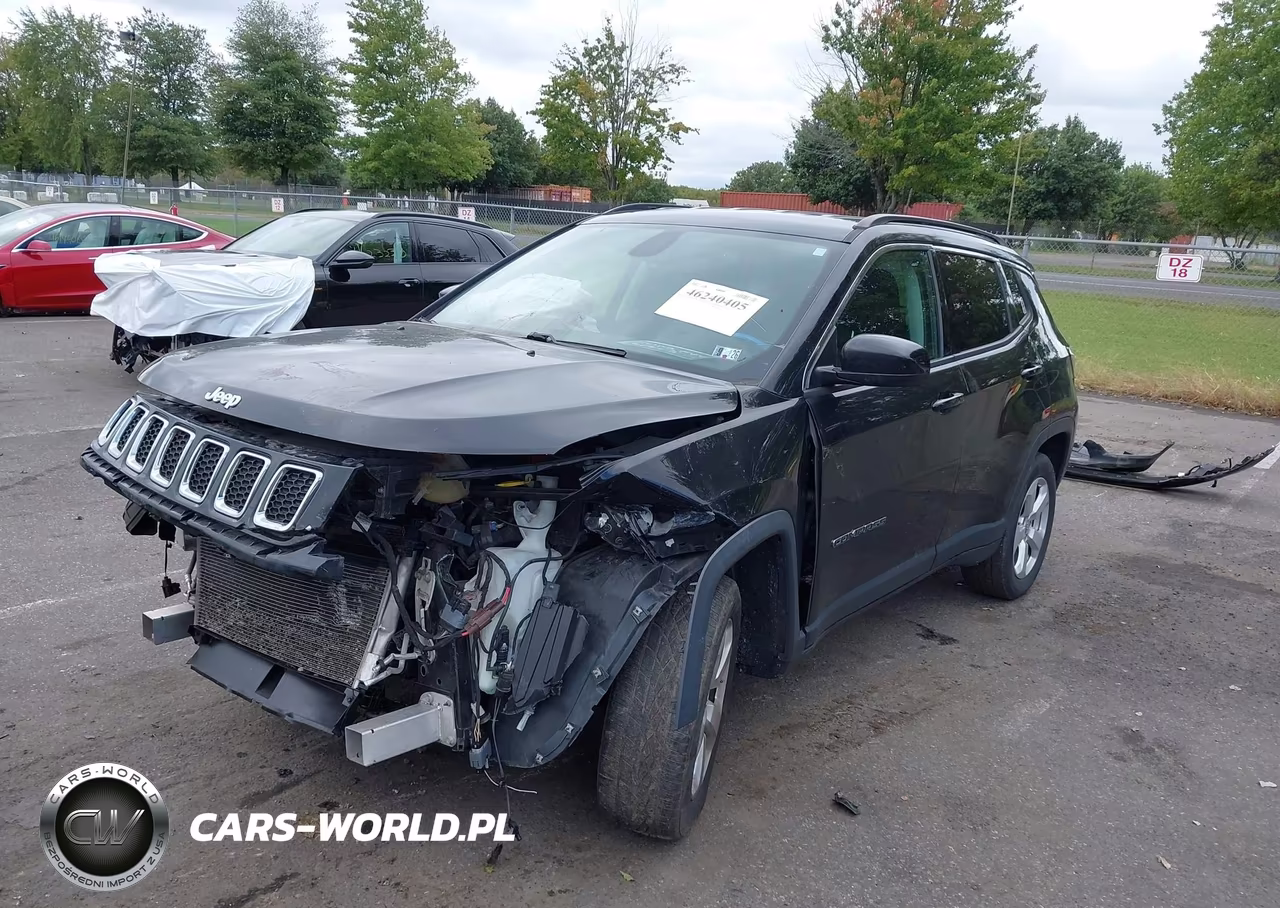2019 Jeep Compass Latitude 4X4 VIN:3C4NJDBBXKT835943 - 2