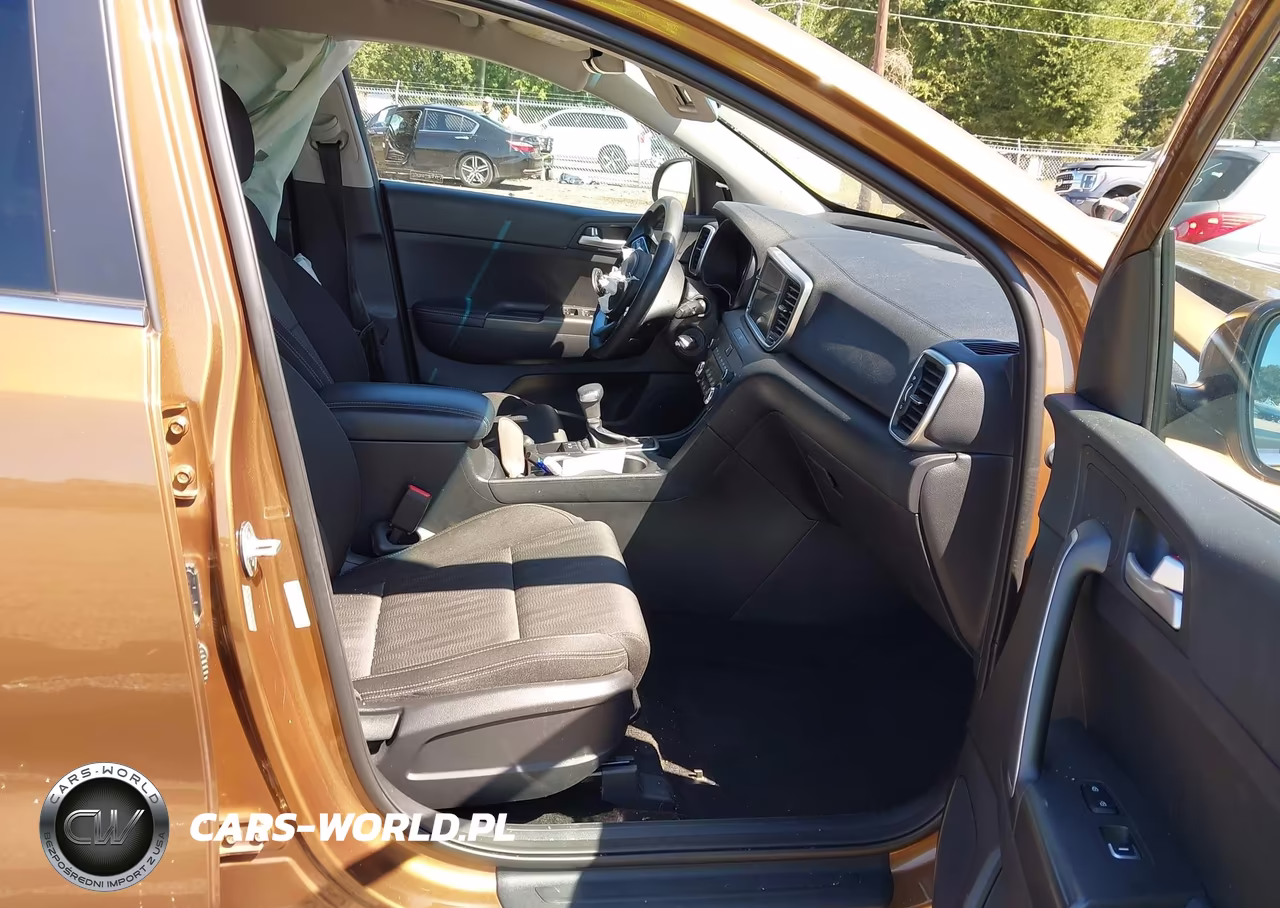2020 Kia Sportage Lx VIN:KNDPM3AC6L7827462 - 5