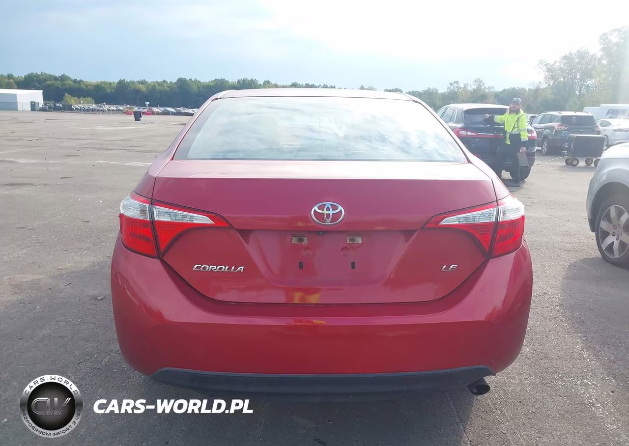 2015 Toyota Corolla Le Plus VIN:5YFBURHEXFP203624 - 17