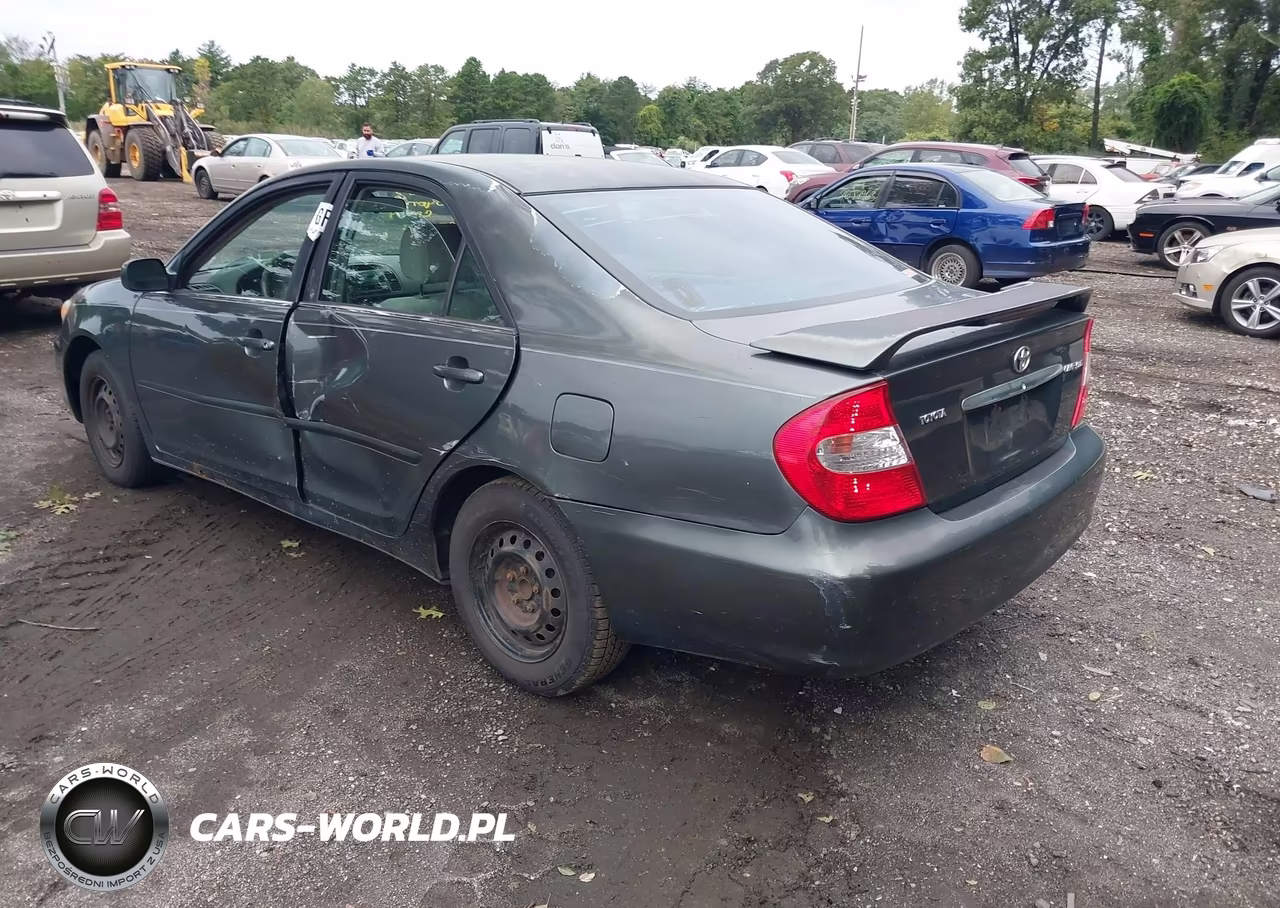 2004 Toyota Camry Le VIN:4T1BE30K04U311077 - 3
