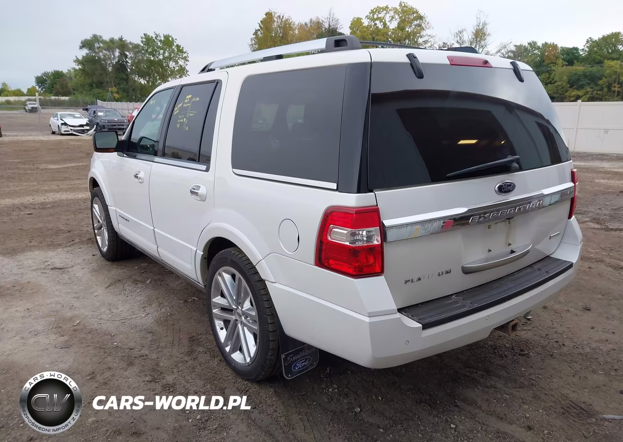 2015 Ford Expedition Platinum VIN:1FMJU1MTXFEF42703 - 3
