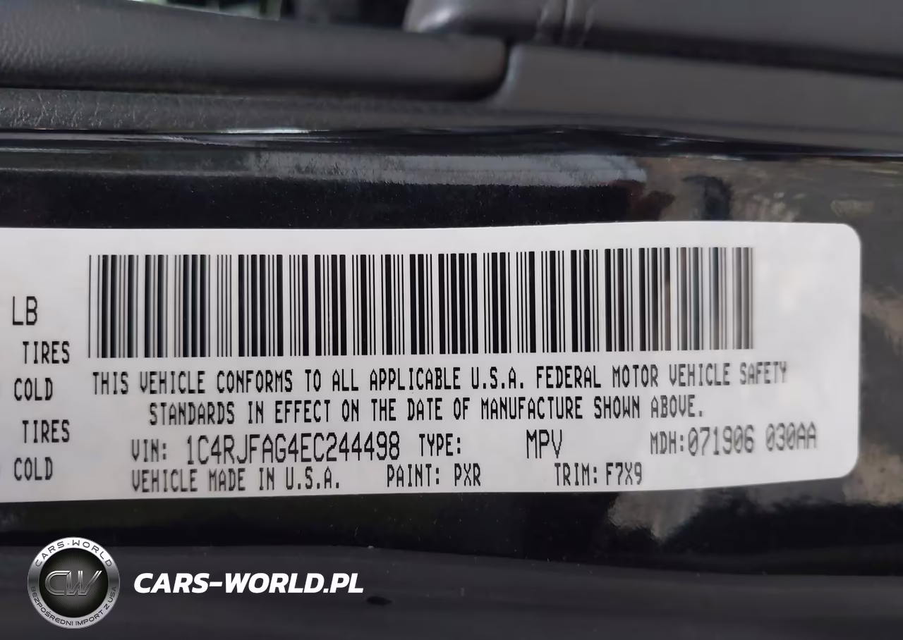 2014 Jeep Grand Cherokee Laredo VIN:1C4RJFAG4EC244498 - 9