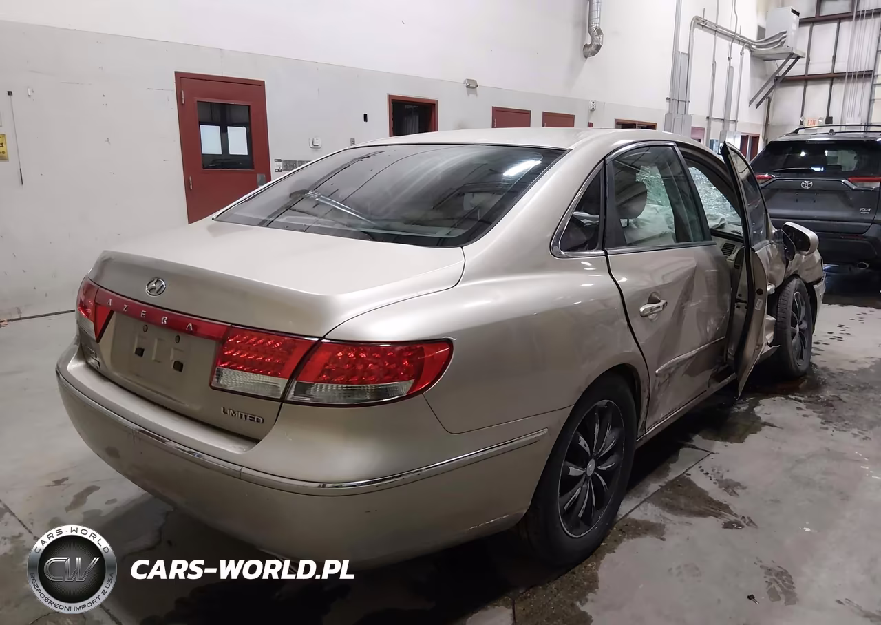 2006 Hyundai Azera Limited-Se VIN:KMHFC46F96A086864 - 4