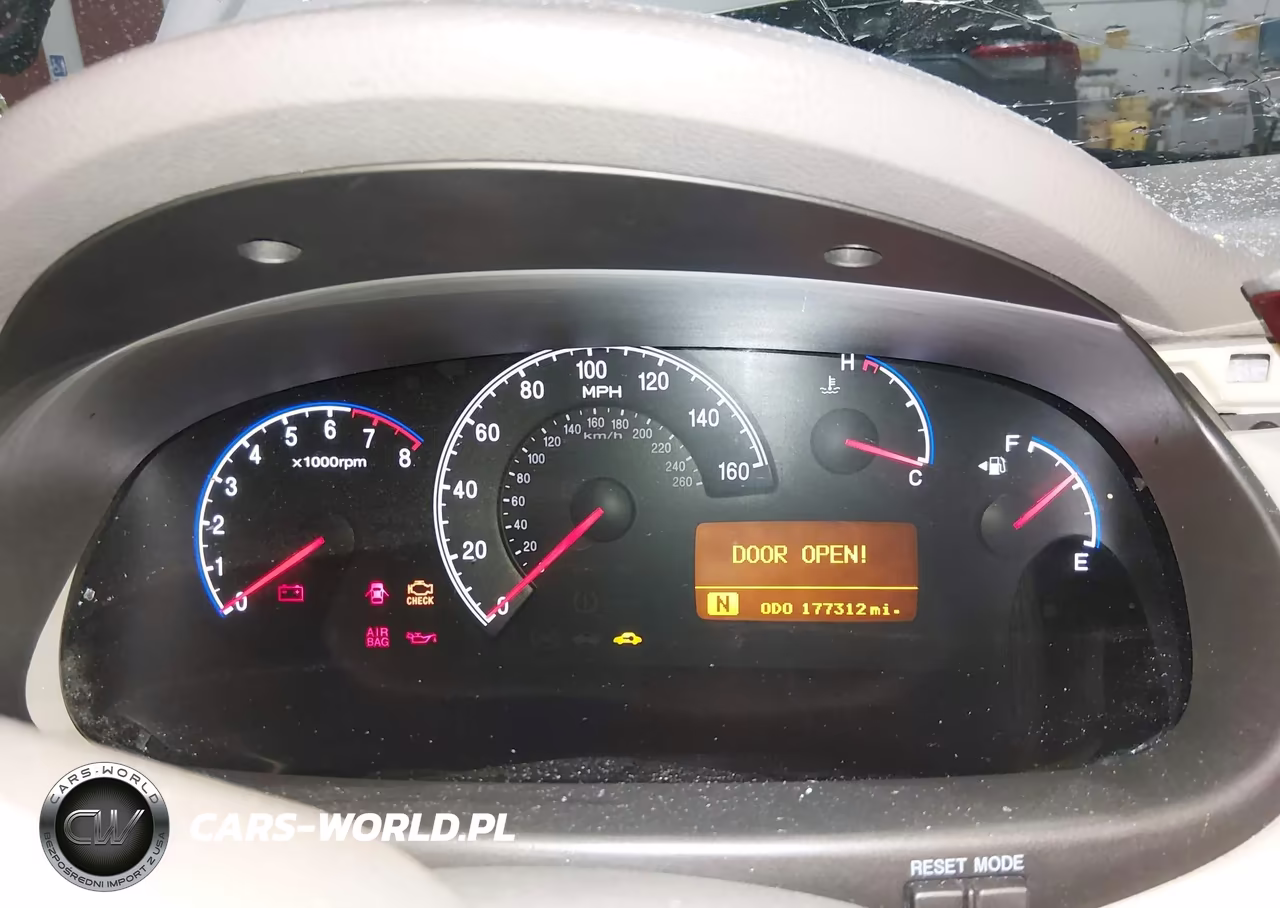 2006 Hyundai Azera Limited-Se VIN:KMHFC46F96A086864 - 7