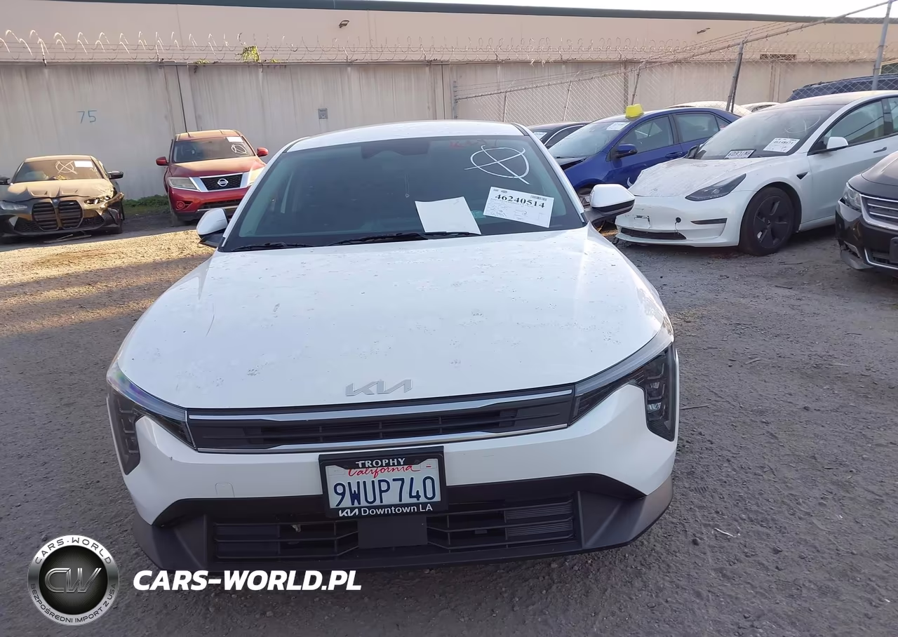 2025 Kia K4 Lxs VIN:3KPFT4DE3SE241821 - 12